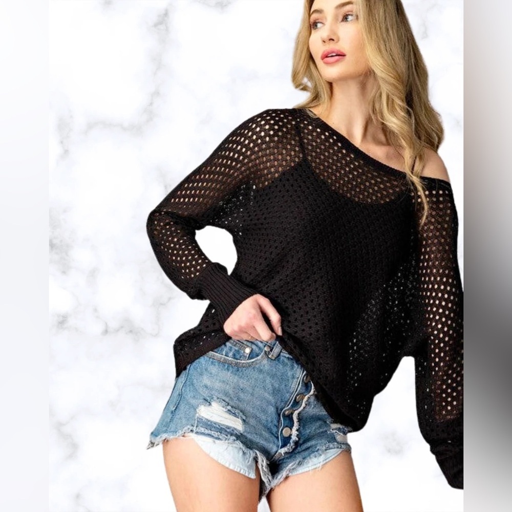 EUC Eesome Eyelit Knit Black Sweater Top S/M